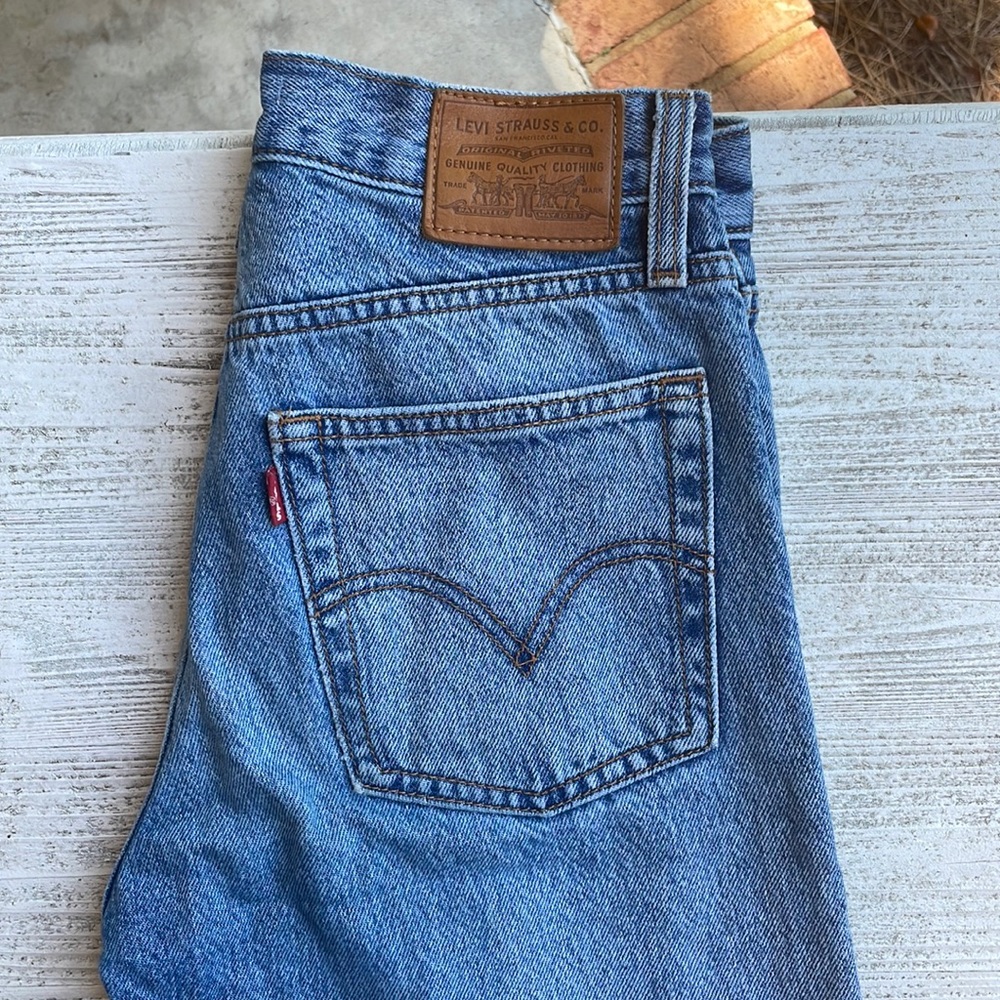 Levi's Wedgie Icon Jeans Shut Up